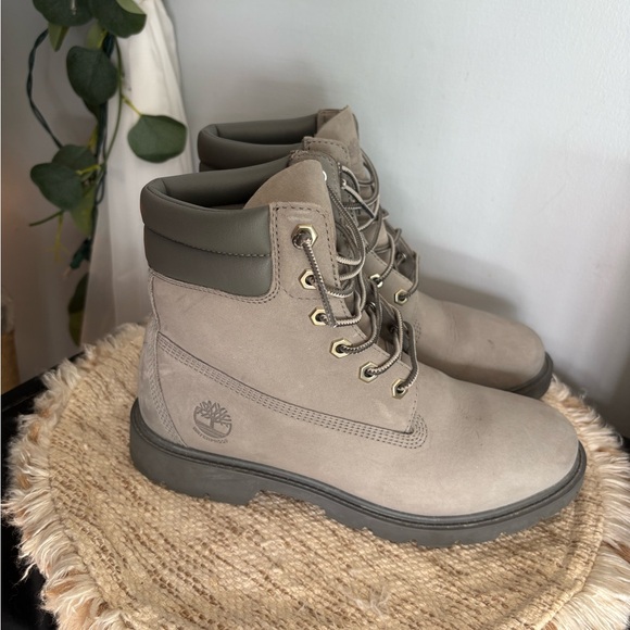 Timberland Shoes - Timberland Light Gray Leather Boots